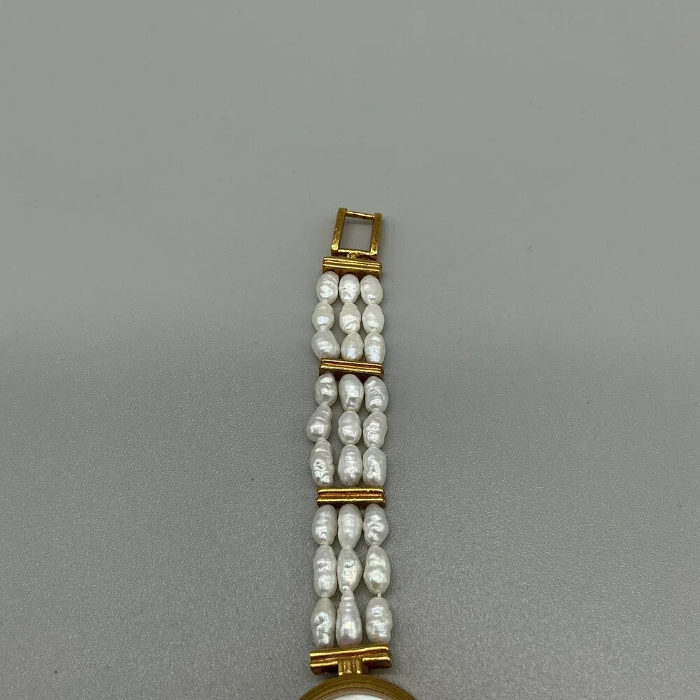 Vintage Majestron Womens Watch 22mm MOP Dial Gold Tone Beaded New Battery 7.5